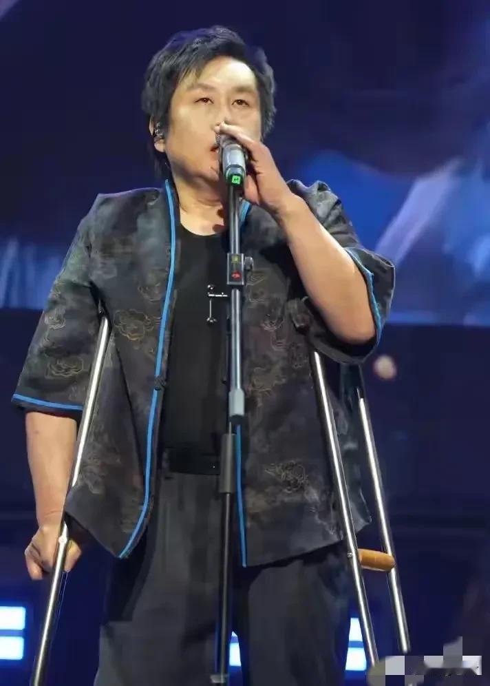有些事，真的让人看不下去。南京大学的汤家凤老师，直接打电话给延吉文旅：“郑智化6
