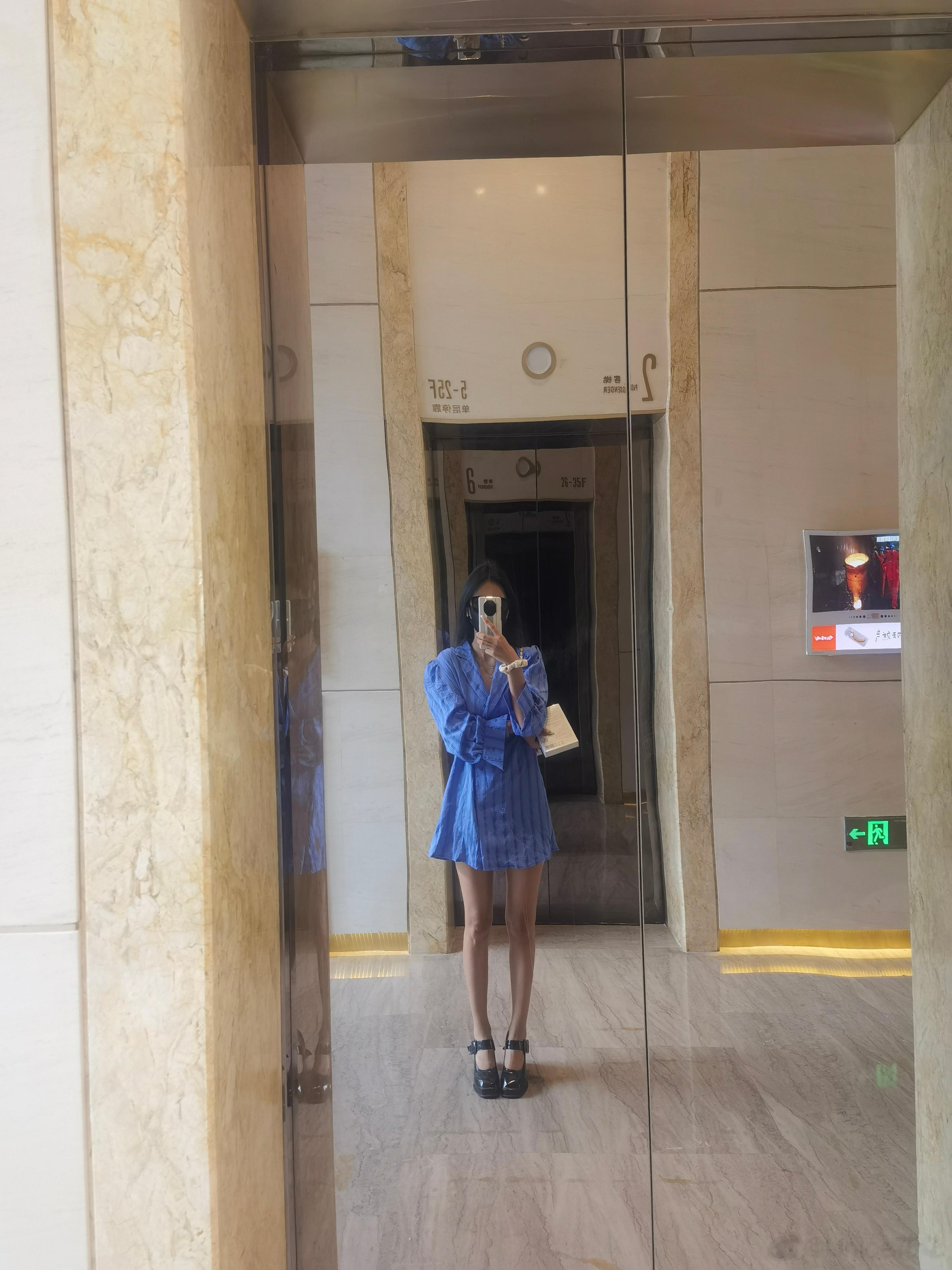 回归搬砖生活工作室家里俩点一线点外卖上班下班但外卖[拳头]  ​​​