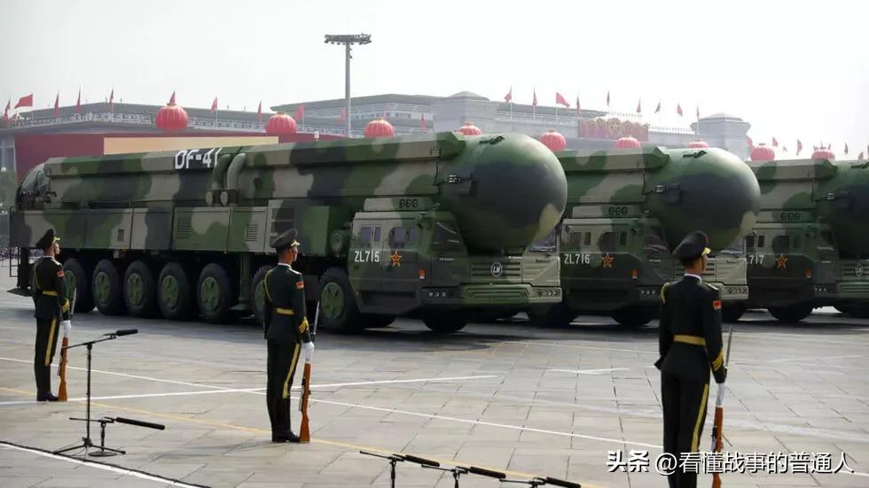 东风41单枚造价25亿人民币，比三架歼20还贵！很多人以为这是在烧冤枉钱。错了！