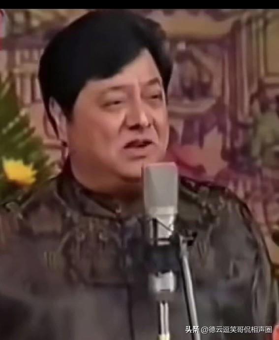 没想到1948年出生的李金斗竟是1950年出生的“狗神”赵伟洲的师弟。他表示，今