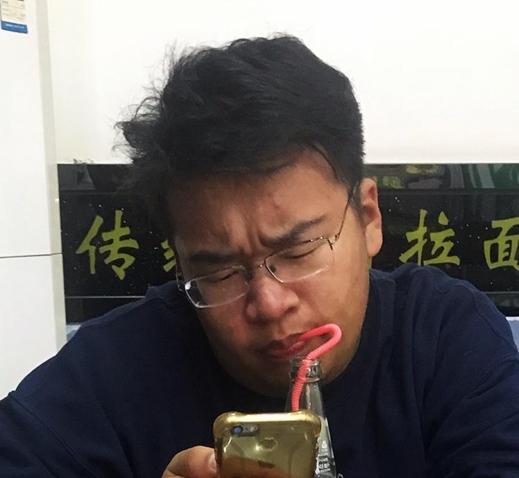 我们科正在进行一项实验，想拔智齿、但又肝儿颤的小伙伴们考虑一下[doge]！实验