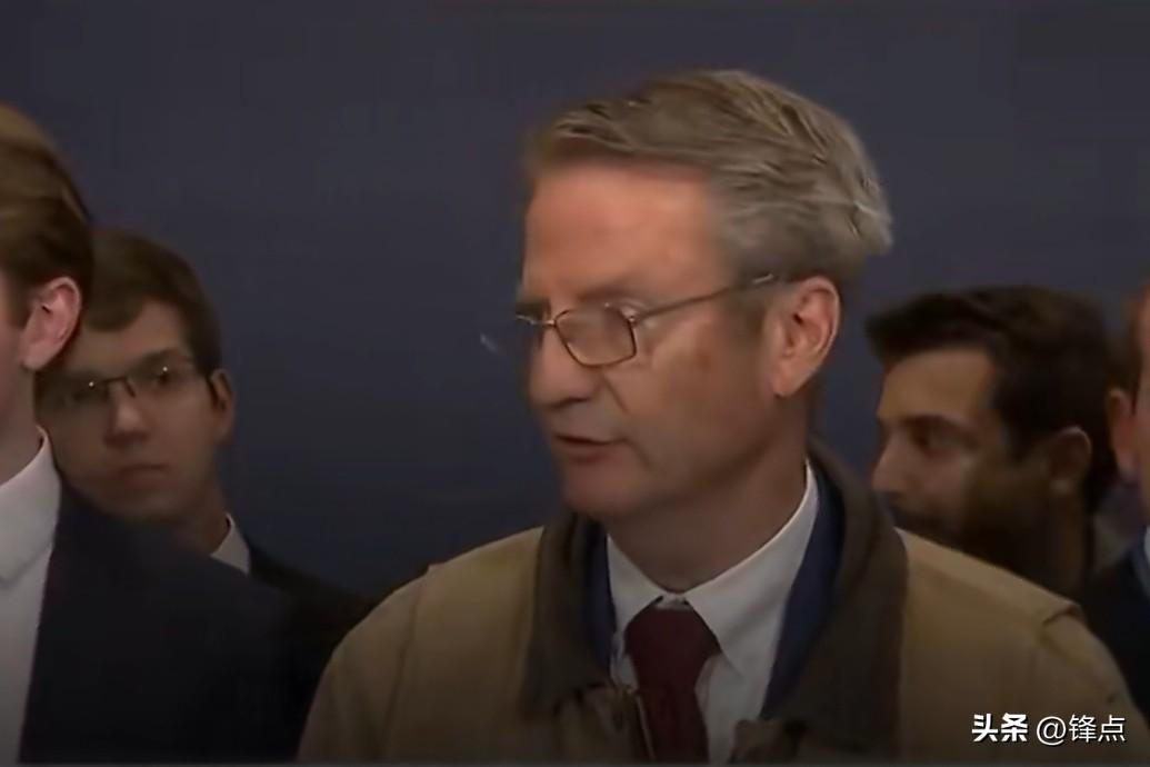 美国共和党众议员蒂姆·伯切特被记者问：“对于那些担心再次陷入‘无休止战争’、担心