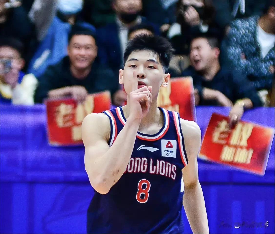 太争气了！广州105-83大胜新疆，看看数据谁是赢球最大功臣！
陈盈骏：14中7
