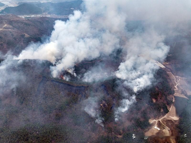 四川绵阳发生山体火灾？假的 最近网上流传“11月19日四川绵阳安州区山火烧了千佛