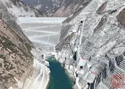 美国人盯着卫星照片看了半天，恐怕怎么也想不通，中国竟然在这一片被视为“生命禁区”