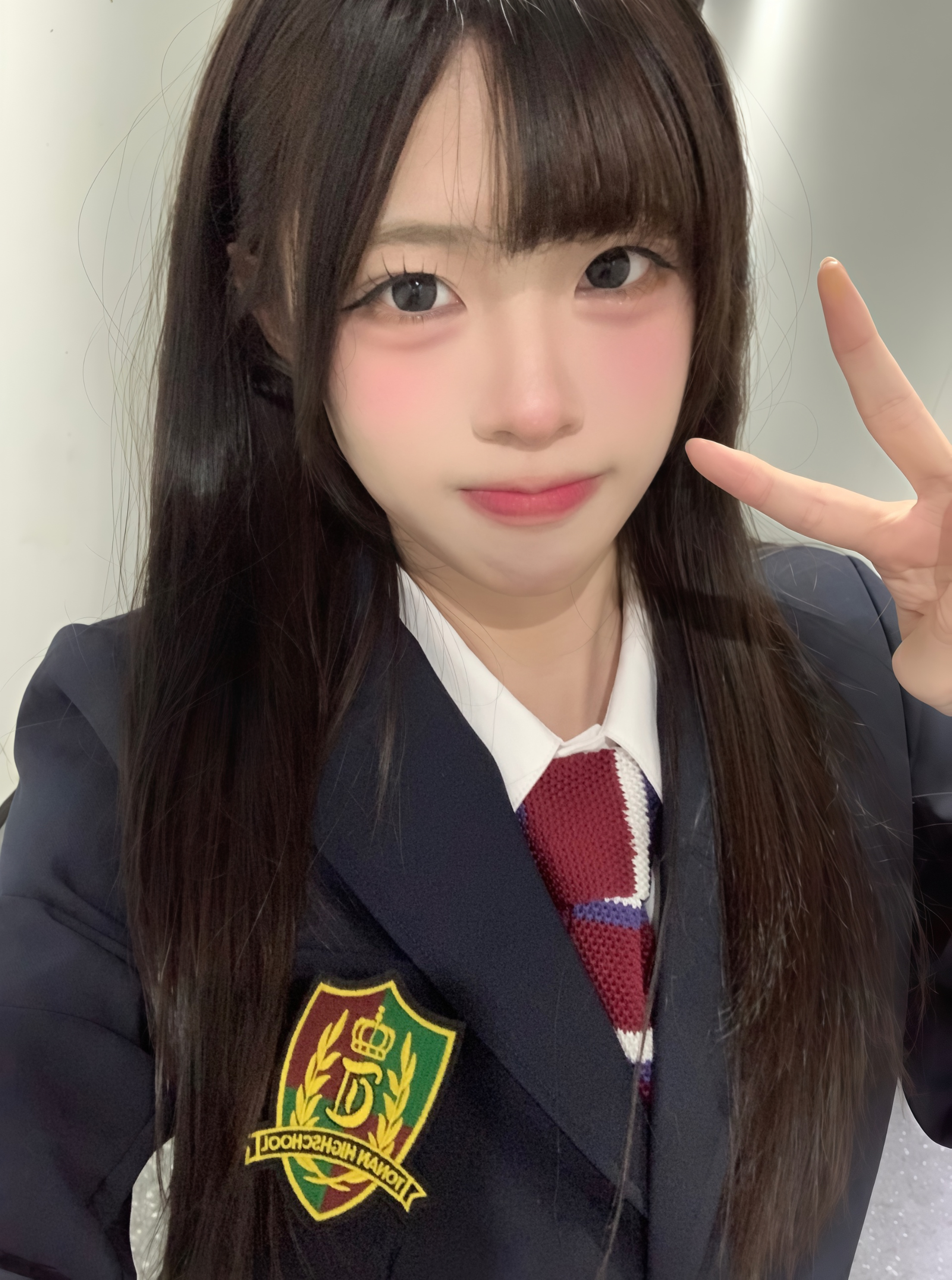 同学你好我是F班的Kotori 你或许不知道我是谁 但我知道你自从入学仪式致辞的