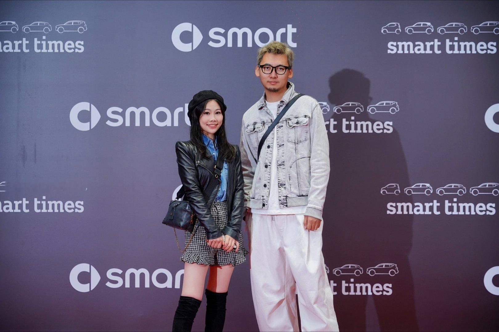 和老板合个影，这气质符不符合smart车主？大v聊车去smart灵感大赏当明星s