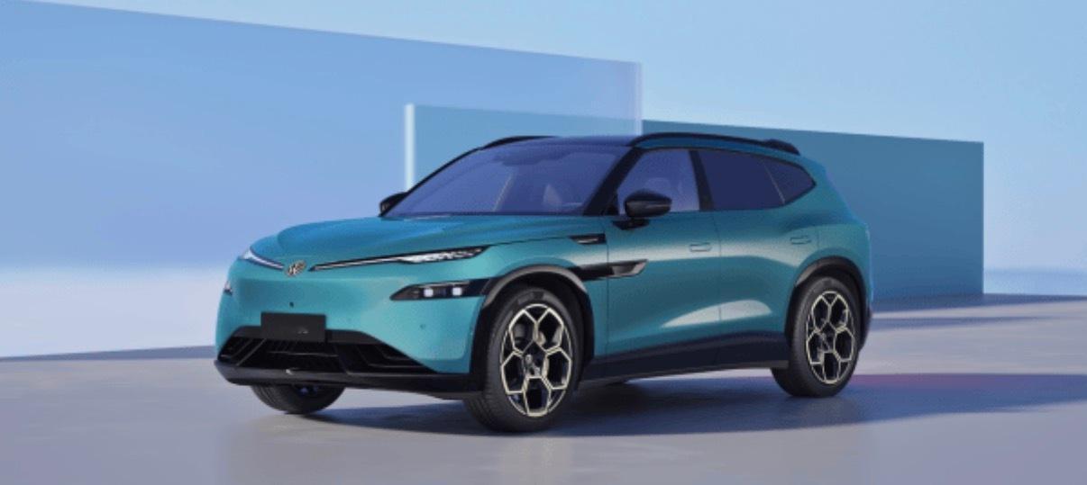 金标大众旗下又一款车型与众08正式于工信部进行公示，并计划在明年推向市场。 