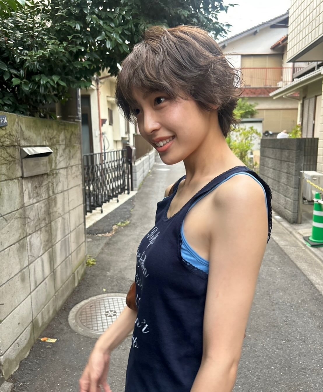 芋生悠 