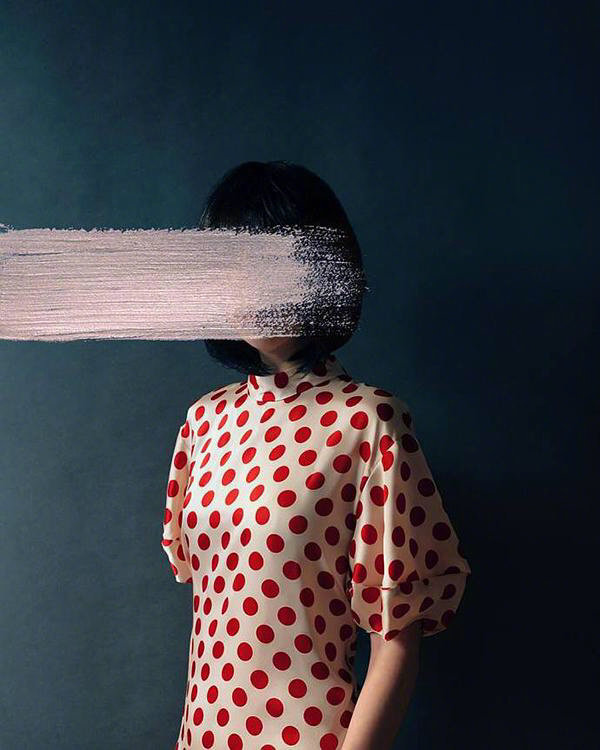 说话留分寸，做事留余地，待人留温柔，是成年人最高的智慧。—— 环球读书 