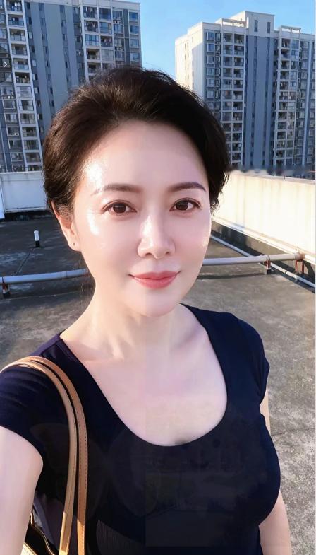 你们觉得四五十岁的女人最招人喜欢的地方在哪