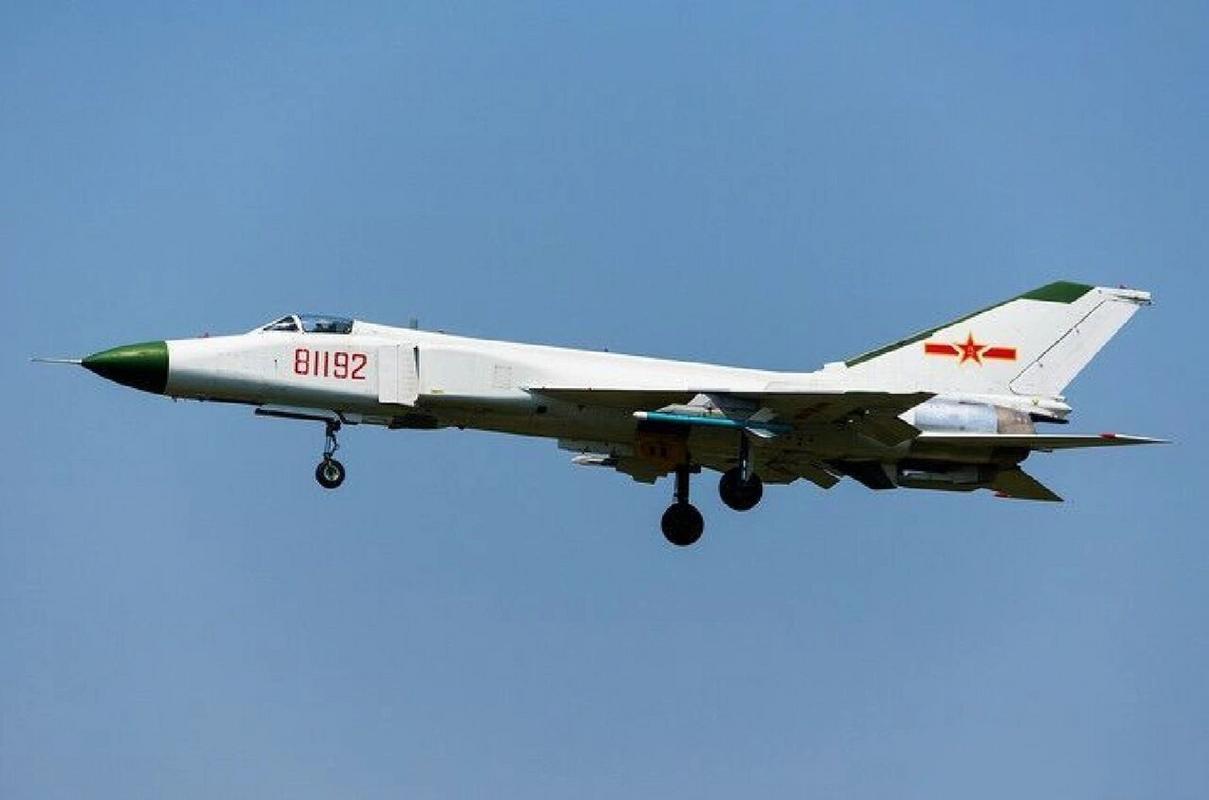 如果歼八改装成无人机，战斗力对变得多强？

在军迷圈里，歼八改无人机的消息，一开