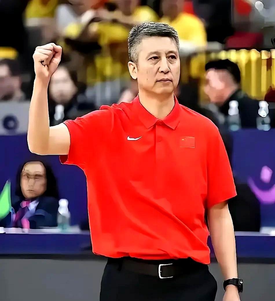 再看张镇麟胡明轩防

郭指导用人和战术安排引争议，廖三宁、曾凡博失误即被换下，张