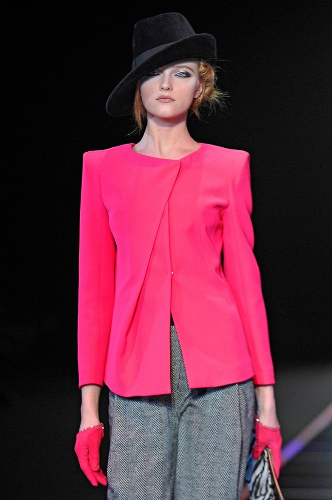 Vlada Roslyakova在Giorgio Armani 2012秋冬 ​