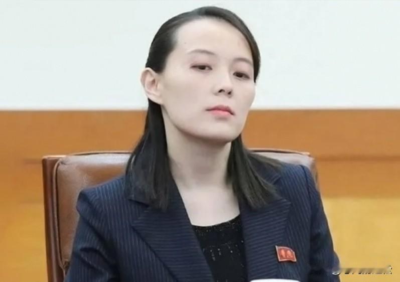 很是意外，没有想到朝鲜对美韩强硬表态后，美国和韩国的回应都很冷静，没有威胁，没有
