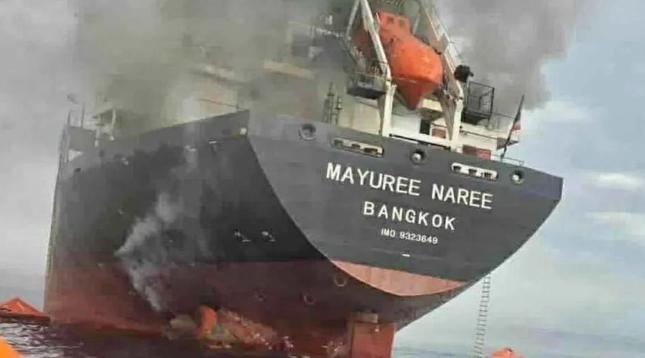 彻底炸锅啦！美以合伙空袭伊朗，整整12天了，现在伊朗也不惯着他们了，不仅把霍尔木