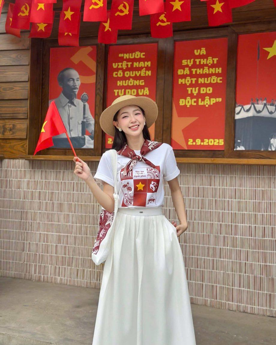 9月2号，越南国庆大阅兵，9月3号，国内联合大阅兵，只相差一天！男人为什么回老家