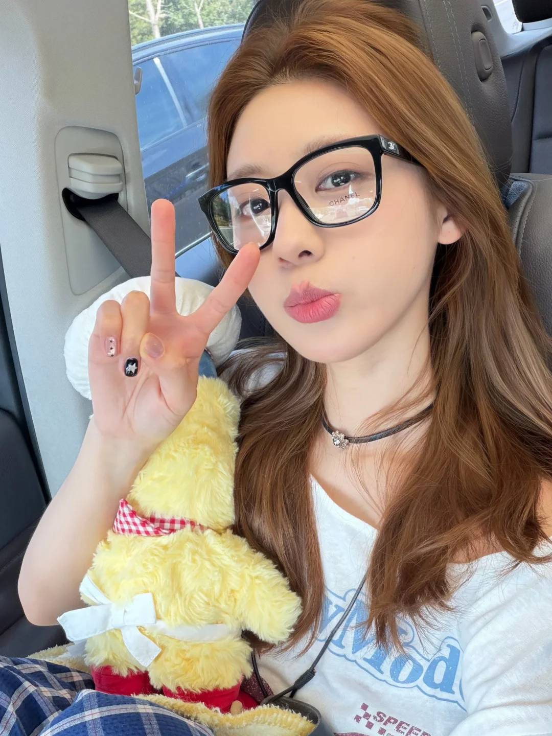 ✌️