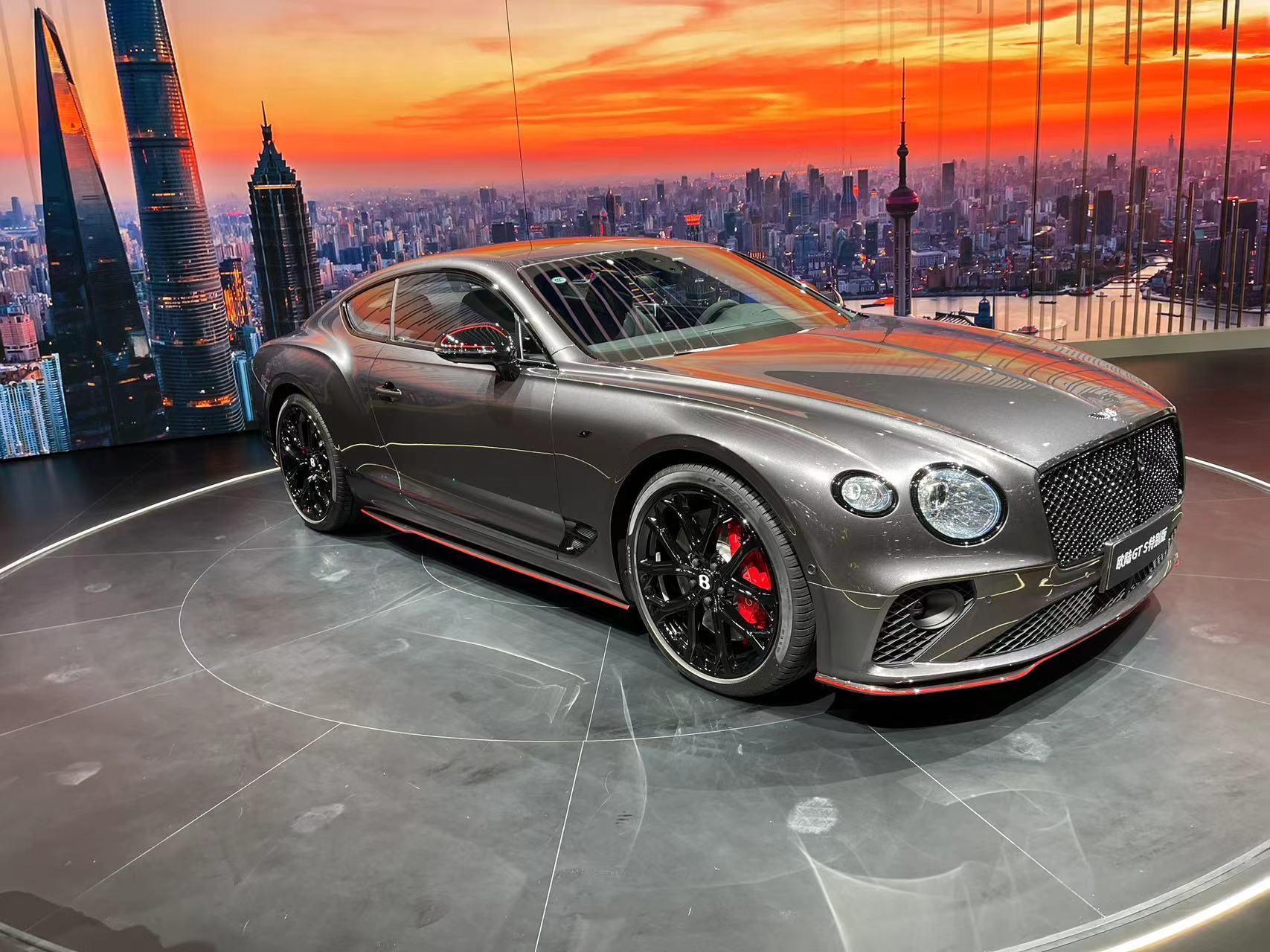 2023上海车展：宾利欧陆GT S特别版为庆祝欧陆GT车型诞生20周年而打造，仅