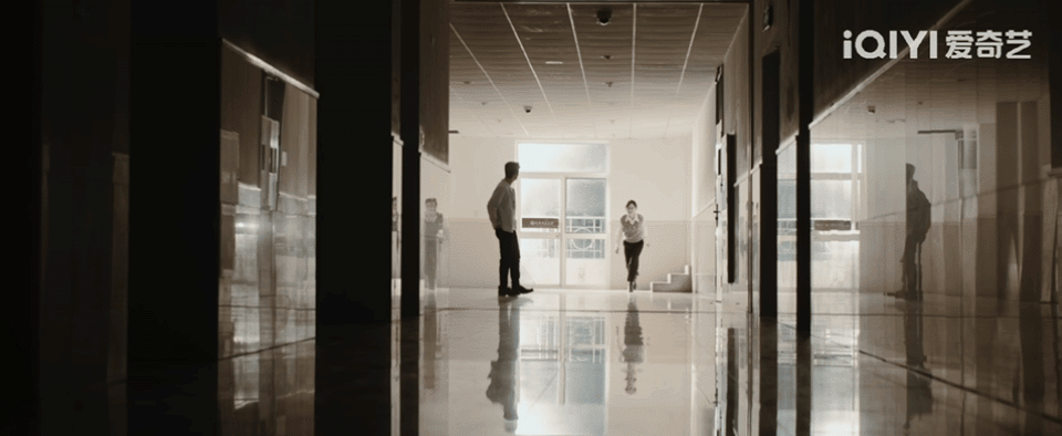 担心了13集女主还是嫁了男主 颜聆的婚礼戏第13集戳心，女主的挣扎与无奈演技爆棚