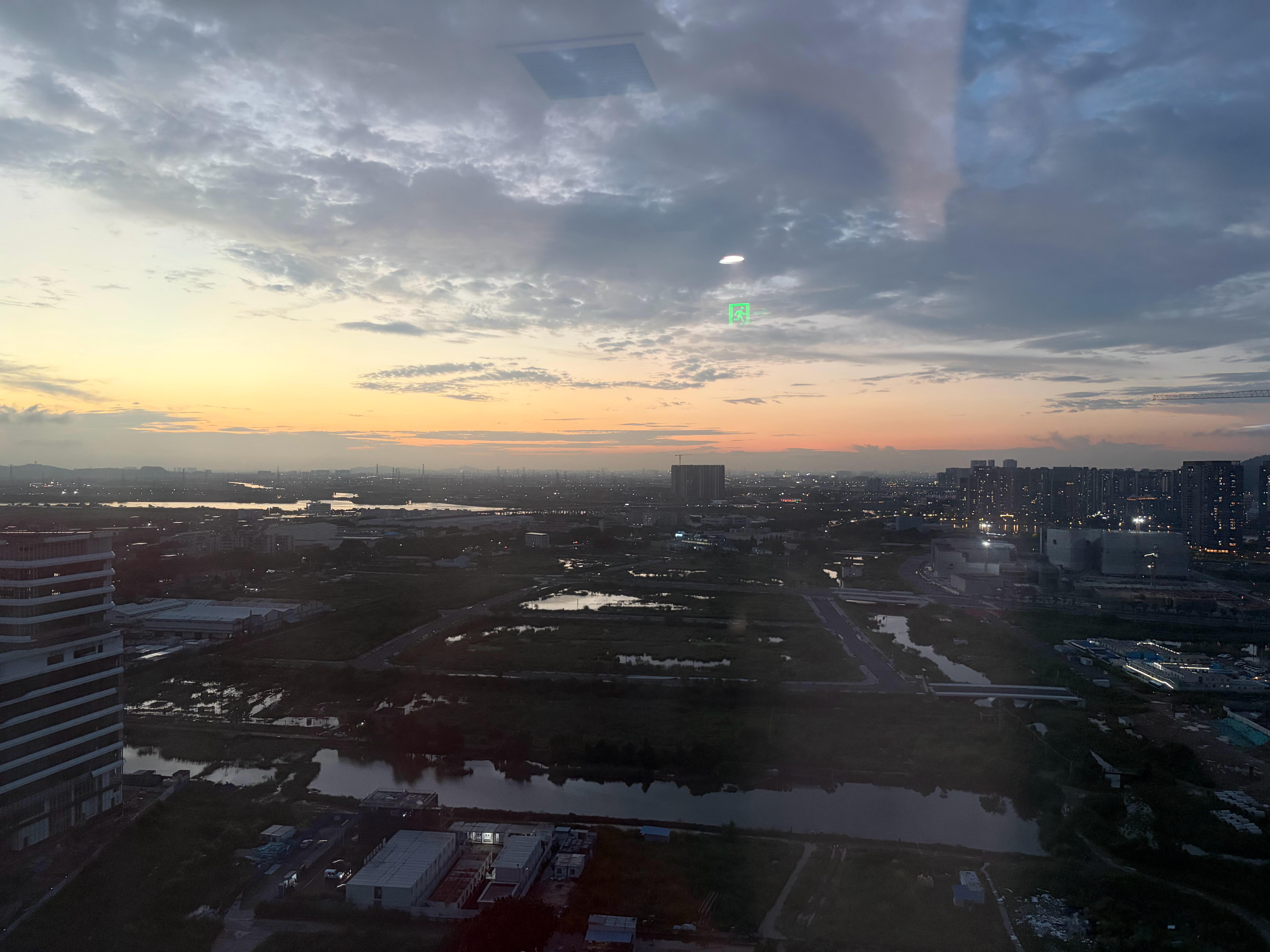 今天的夕阳 