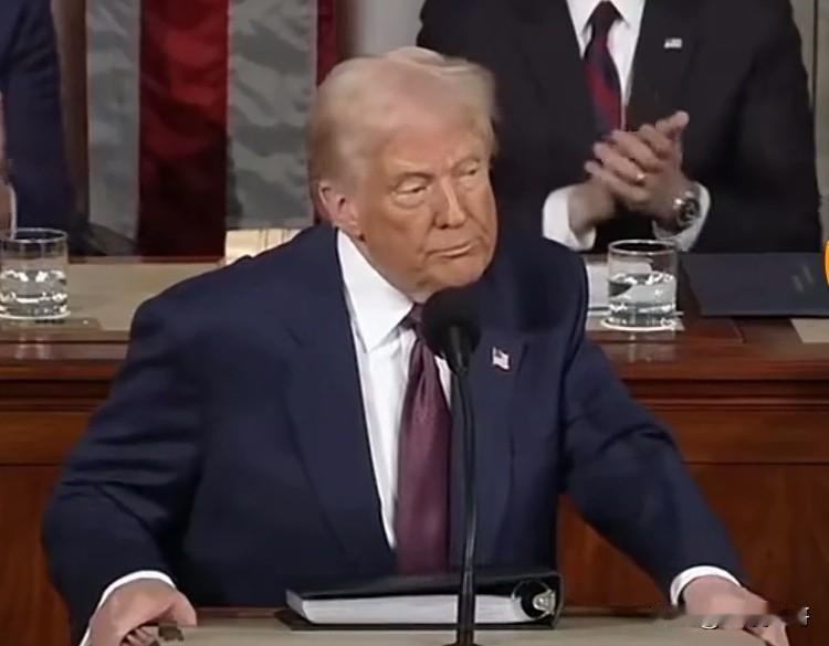 美国面临的三大难题，一个比一个棘手。
首先，最急的就是在中东怎么收场的难题，本以