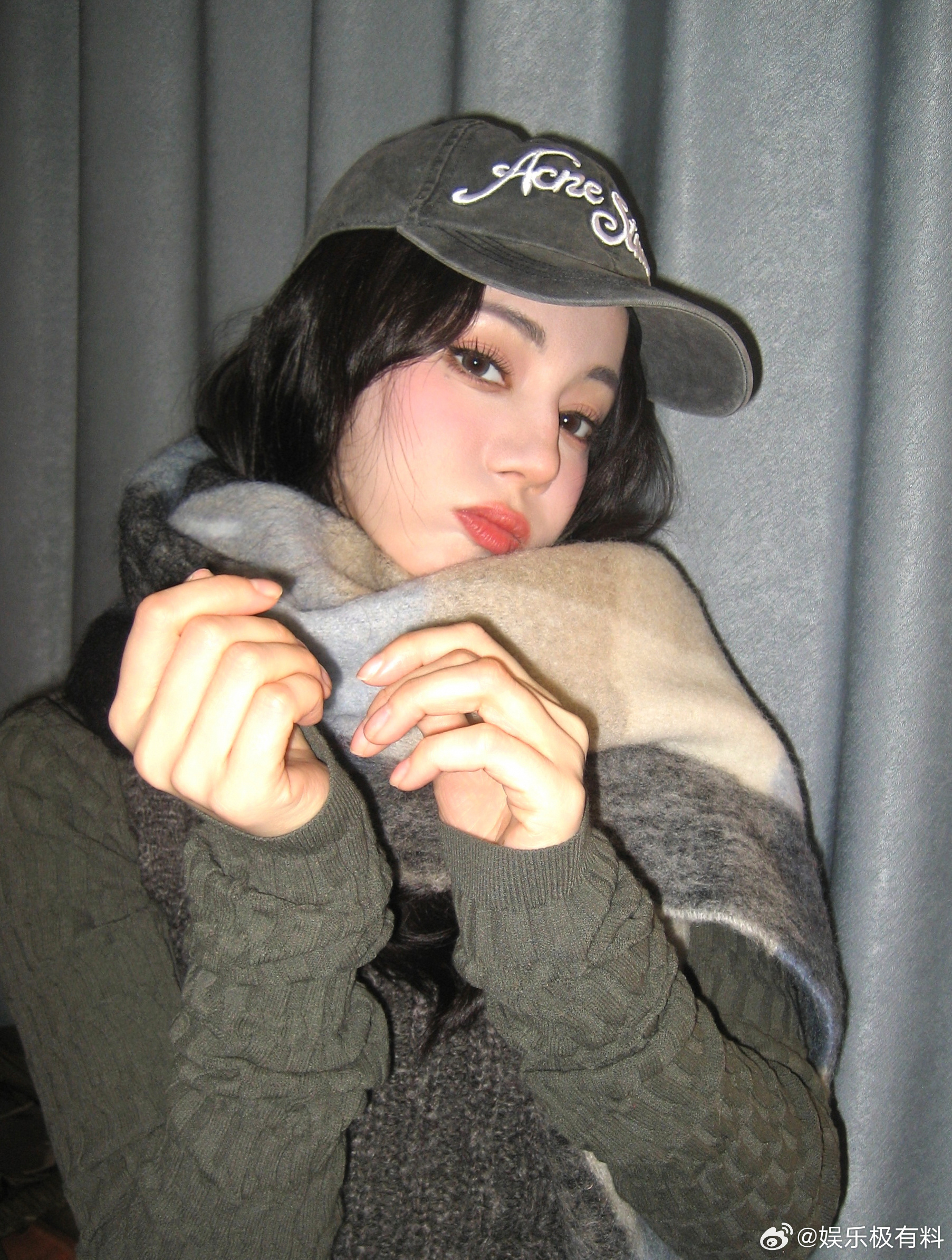 迪丽热巴甜品营业照迪丽热巴甜品照甜度超标 迪丽热巴甜品营业照上线，颜值与甜度双在