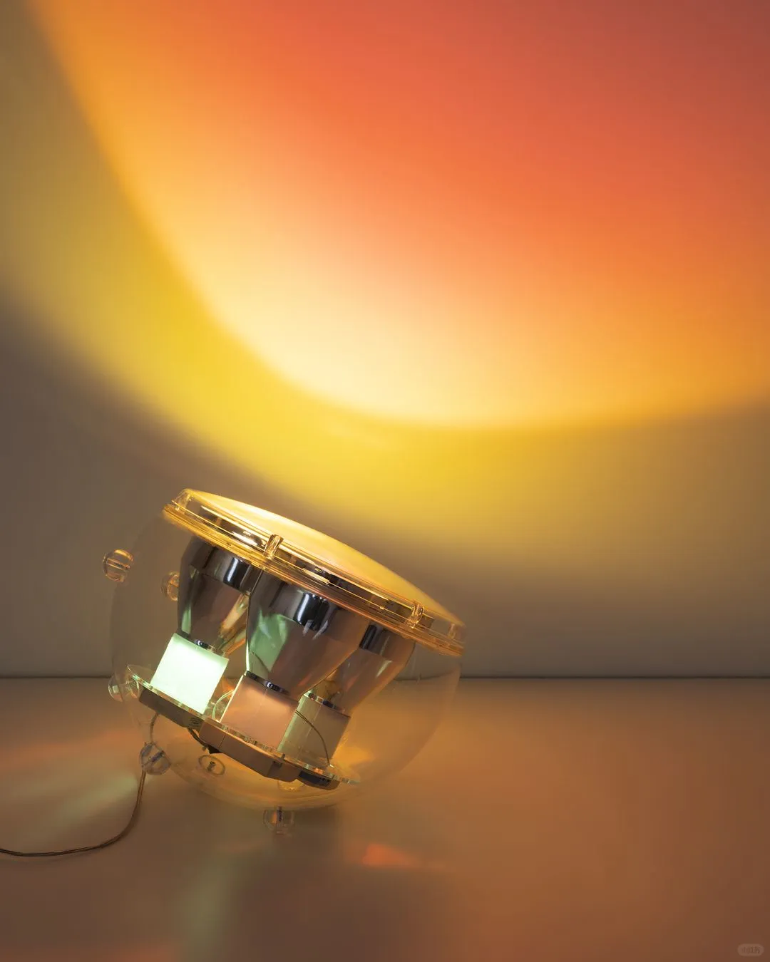 变色台灯 artemide