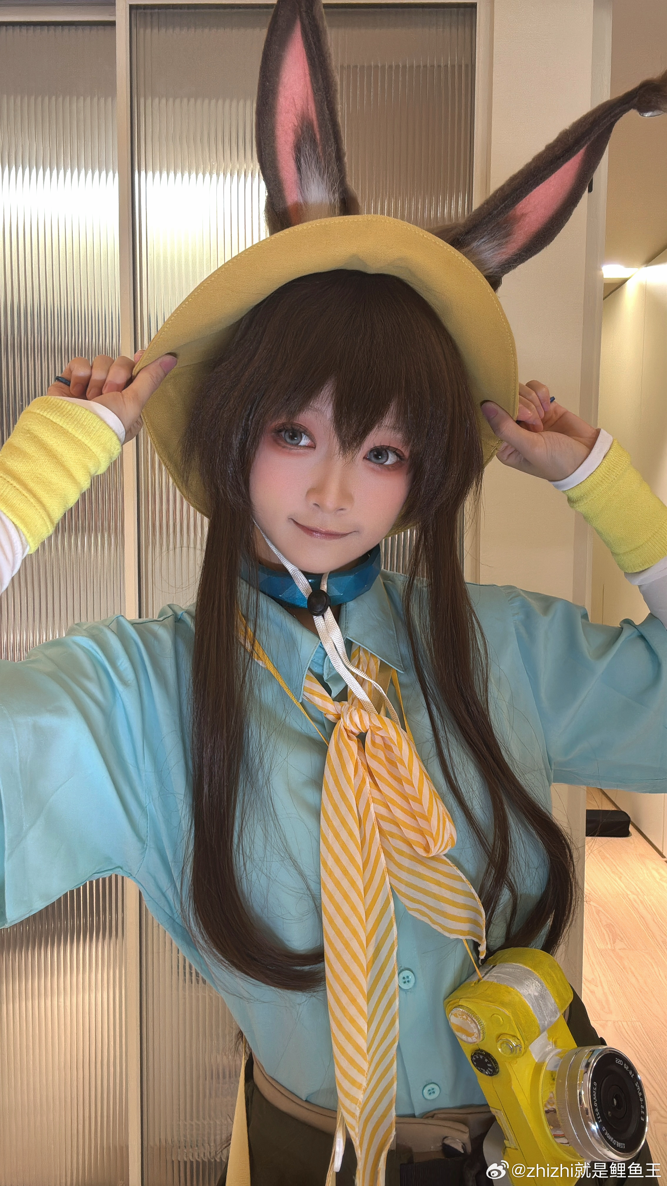 雨终于停啦☀️和兔兔一起去郊游吧！（饭团也可以是粽子对吧(●°u°●) 」二次元