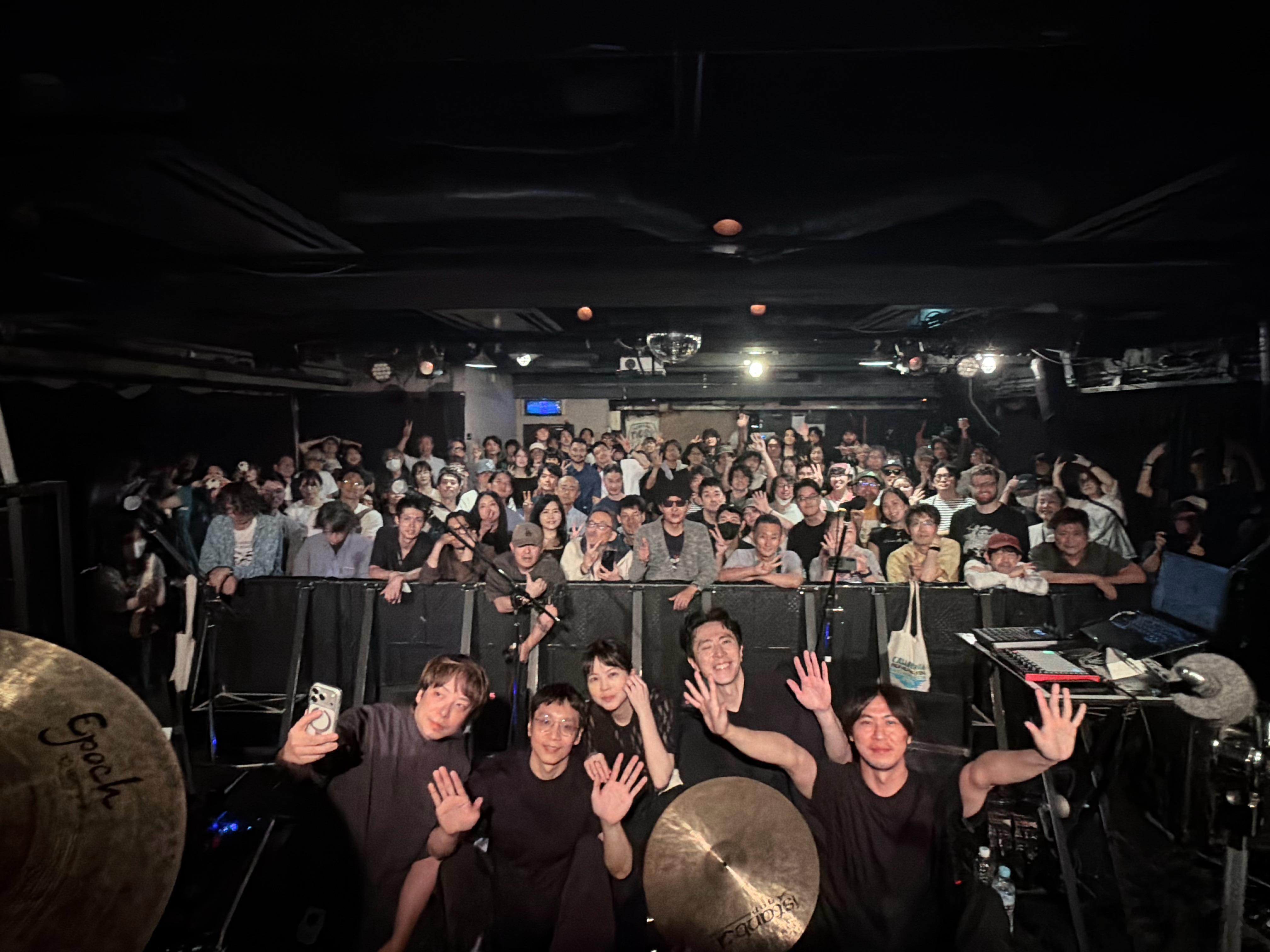 台风走了，今晚Manic Sheep 巡演杭州站又可以演了，大家不要错过！ 