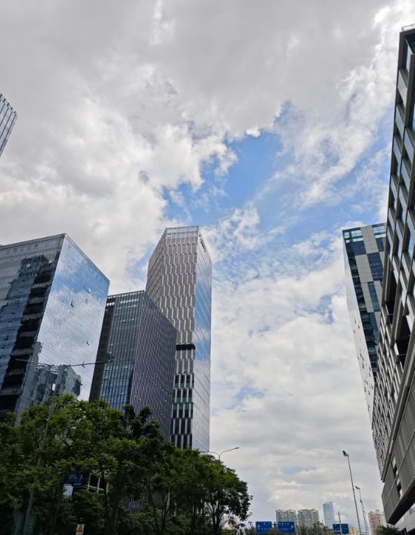 国台办终于说了强硬的话，我是第一次看到国台办关于台湾问题第一次发表如此强烈措辞的