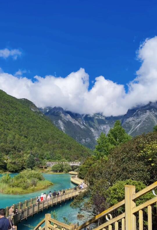 玉龙雪山7月15实况