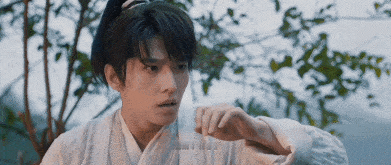 杨洋演我刚入职场《凡人修仙传》里韩立熟悉环境时的慌张，像极了刚进公司的自己。生怕