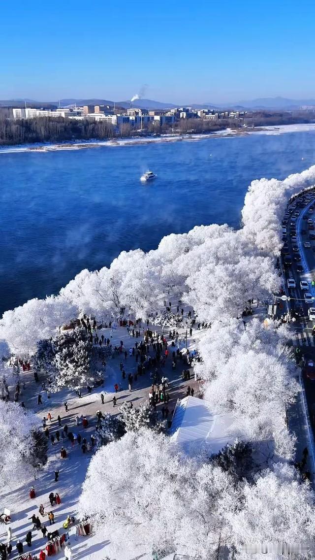 东北哪个城市比较宜居?
东北有很多宜居的城市，今天推荐东北比较宜居的城市吉林省吉