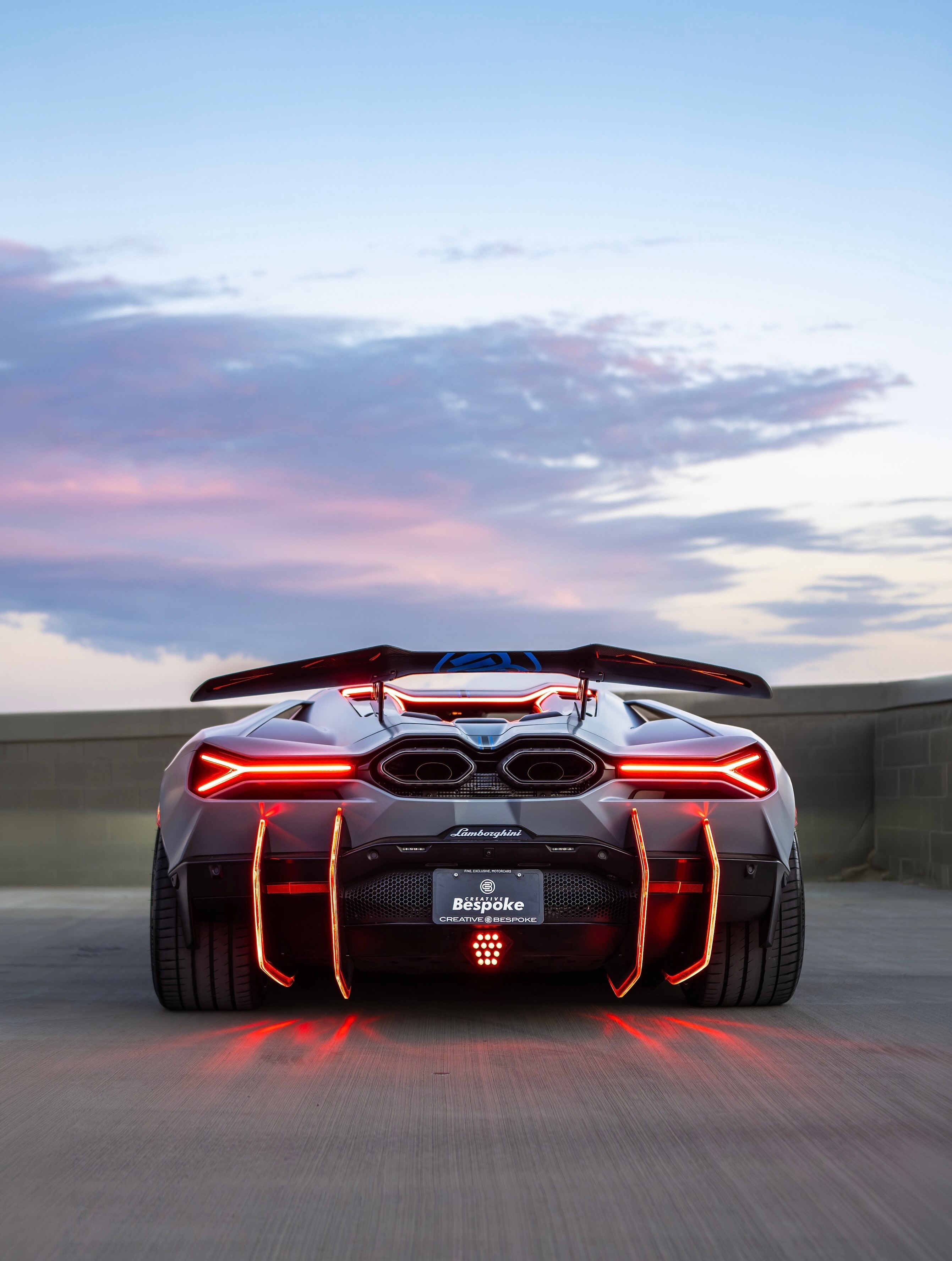 Lamborghini Revuelto 