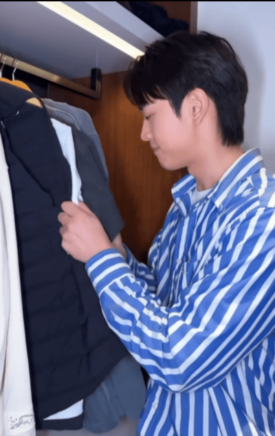 王天辰不愧是理想型姐夫看完王天辰这段谁不想跟他结婚 洗衣后换衣衫的细节太圈粉！清