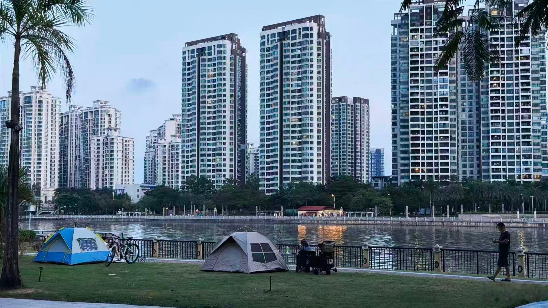 这国庆长假我都没出远门，最近两年的长假都是如此原因很简单，因为我真的不想挤着旅行