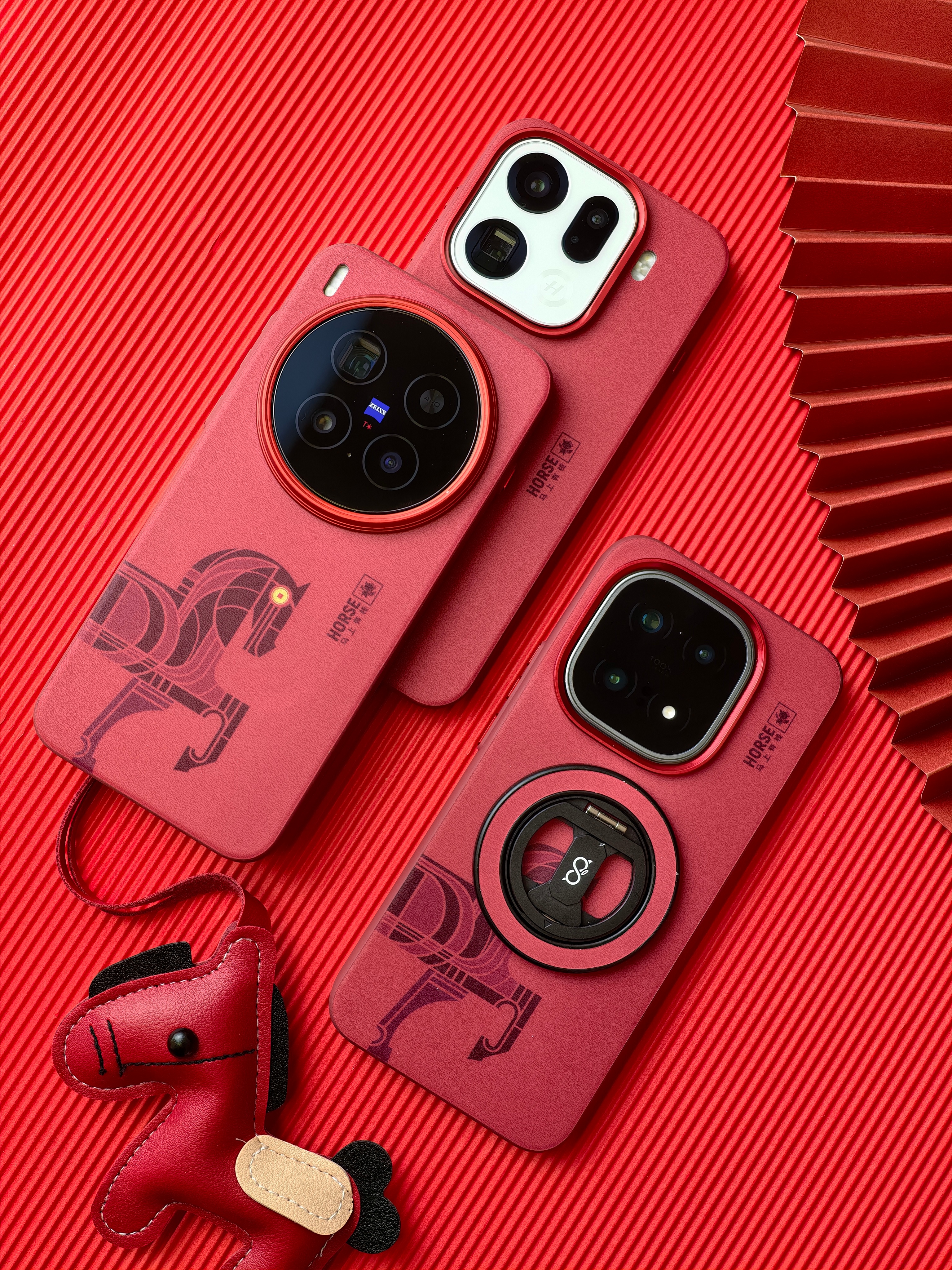 收到趣装备 「鸿马」🐎系列手机壳！新一代高分子材料＆工艺，抗污防油防滑耐磨！好