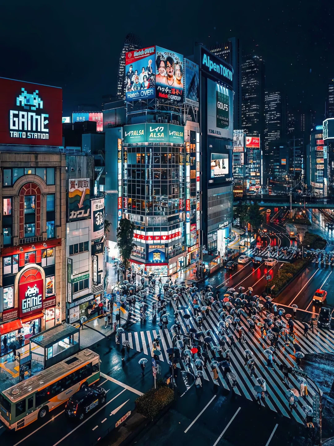 夜雨东京：繁华与迷人共舞