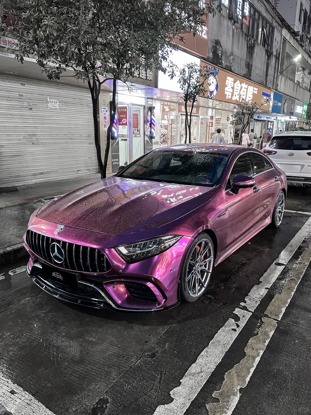 金属粉也太适合奔驰了，没人能不心动吧