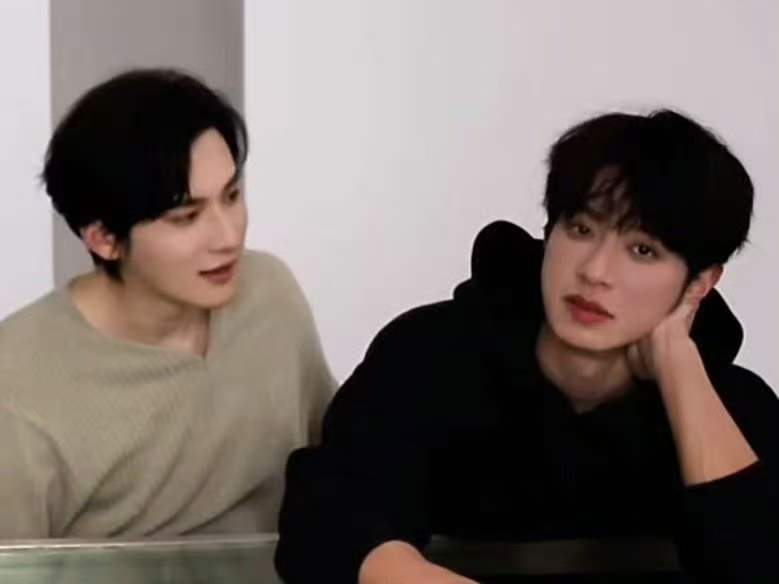 哎我妈妈好迷人我爸爸好帅 