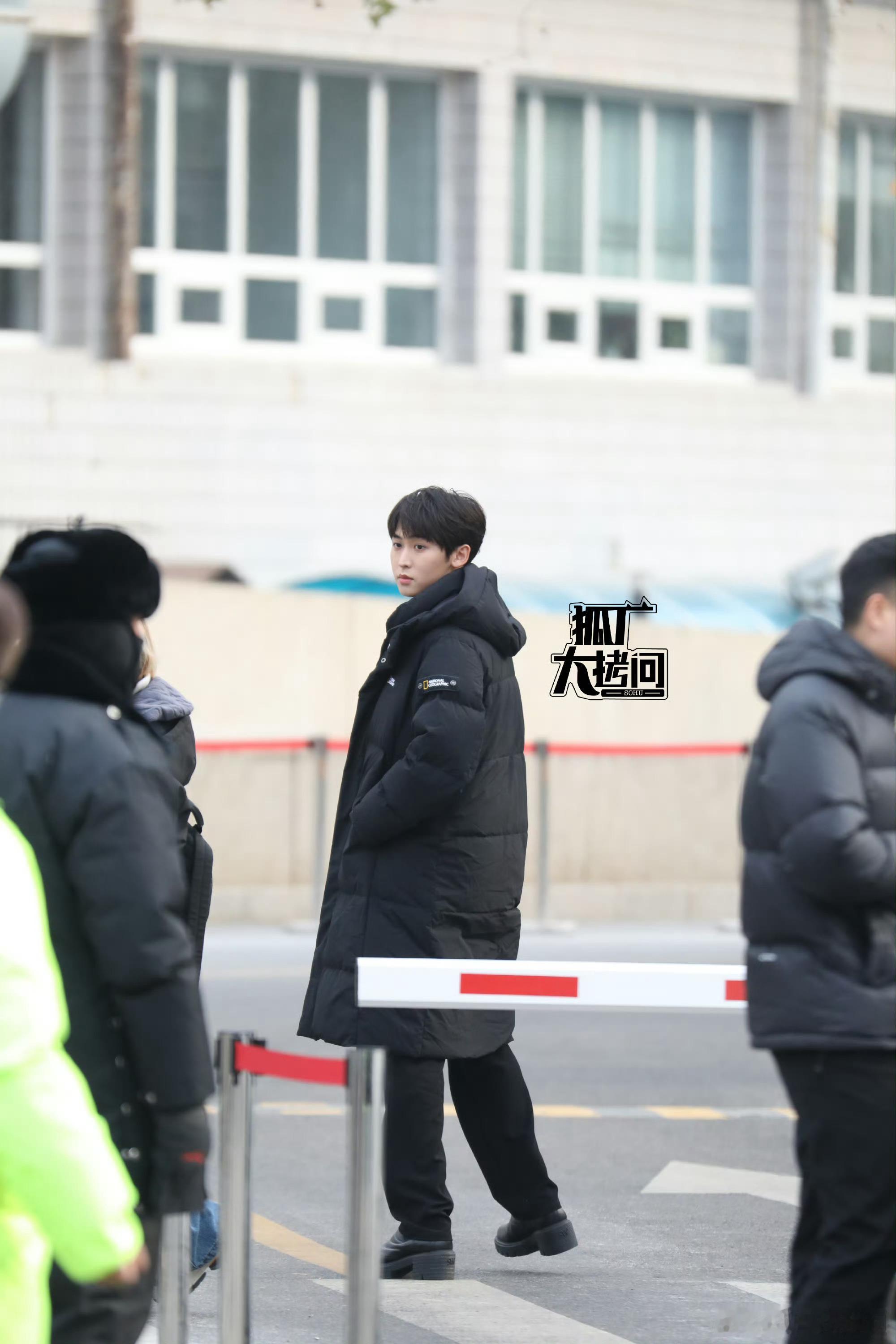 今年首次参加春晚联排的🥜🌸们：范丞丞｜田曦薇|宋威龙毕雯珺｜李昀锐｜侯佩岑唐