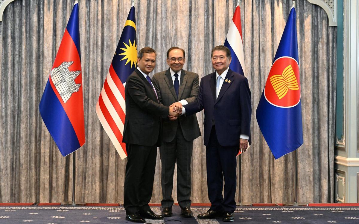 【东盟峰会临近，特朗普又想抢功，美官员：泰柬停火，中方没出力】


为了抢调停泰