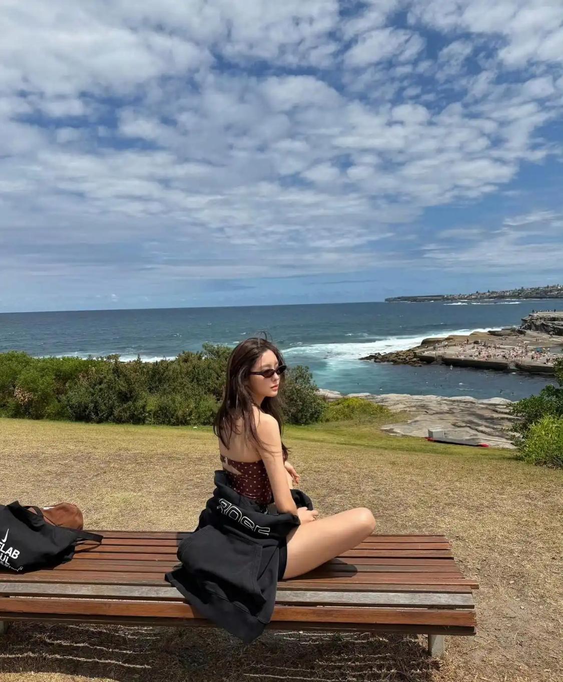 我的今日状态：💰期待暴富
我这里的天气：🌤️多云