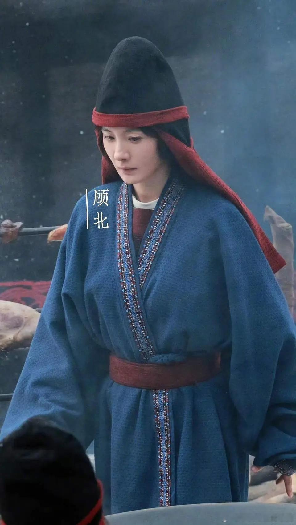 杨幂江山大同路透，历史上这时候女主才14岁，你们觉得杨幂状态怎么样，有演出14岁