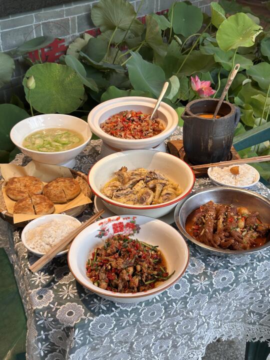 不在杭州西湖。在株洲。。。