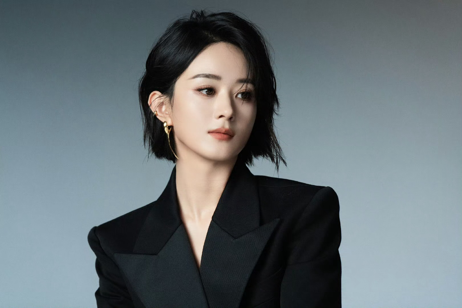 赵丽颖红唇短发A感赵丽颖红唇短发短发好飒气场满满 ​​​