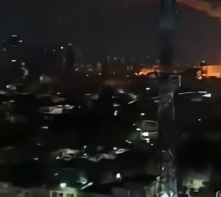 简单的来说，2020年9月15日，以色列和阿联酋、巴林在美国白宫签署了一项被称为