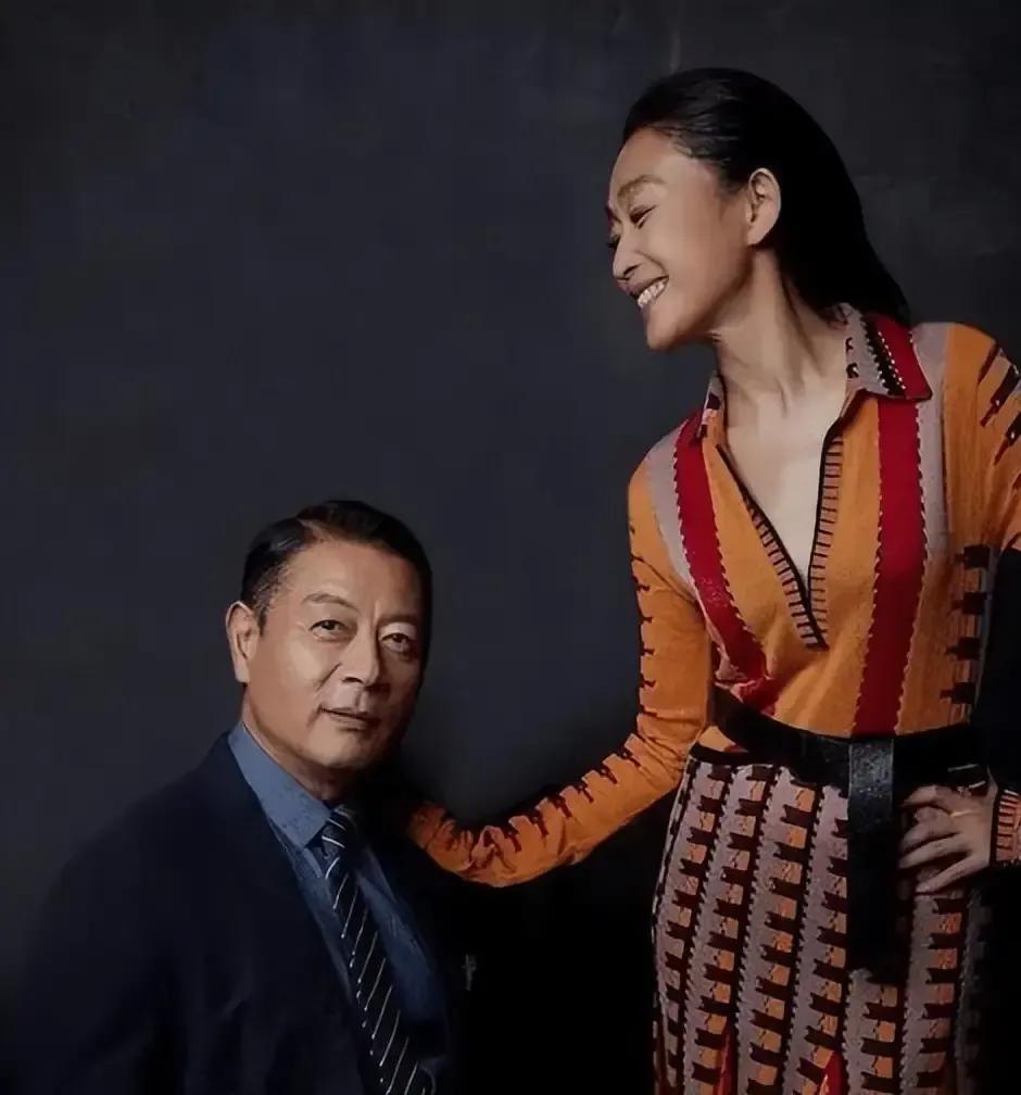 兜兜转转，原来他俩走到了最后。这真的是郎才女才，郎貌女貌啊！确实很登对。猜了几十