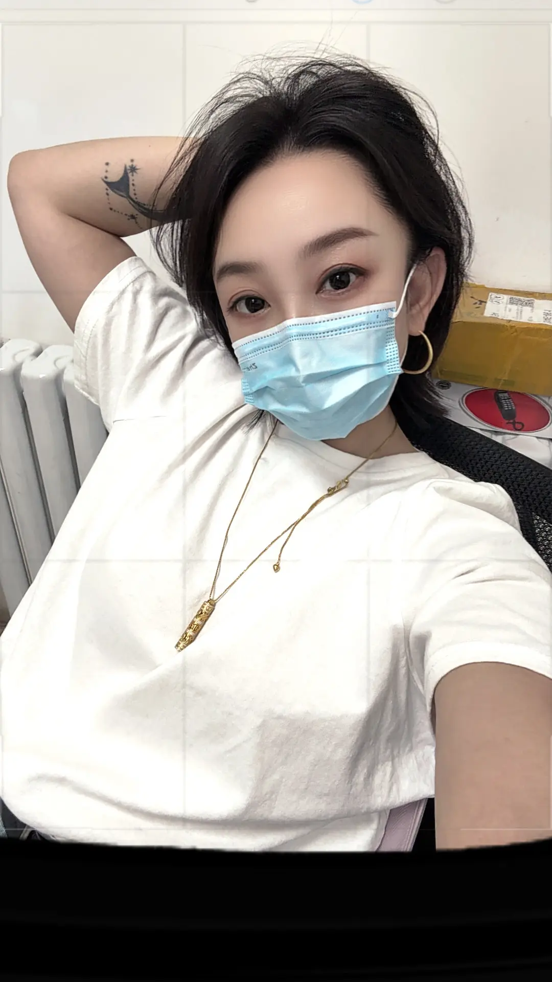 其实，我的女儿也小升初了，可我连续几天忙碌的校园营销，没有送女儿上学...